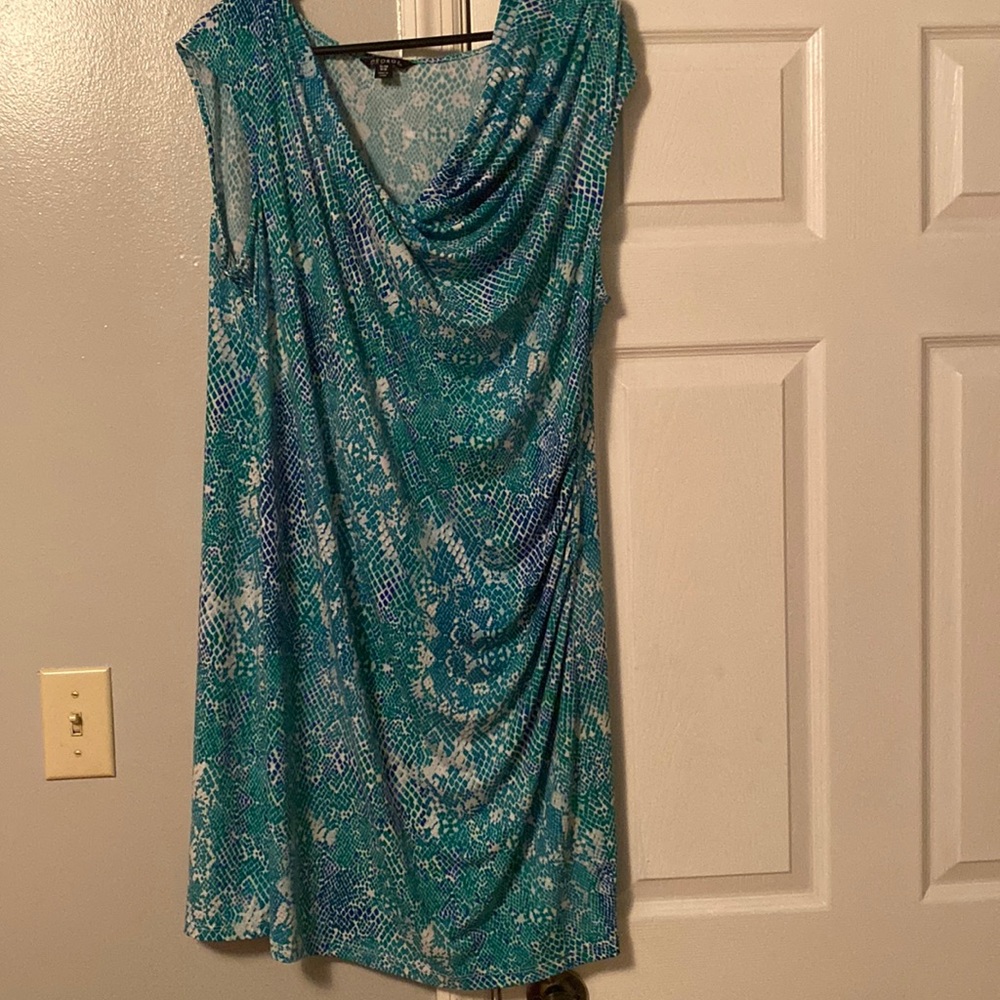 George brand, XL/ 1XL, colors are blue, white, green mixed.